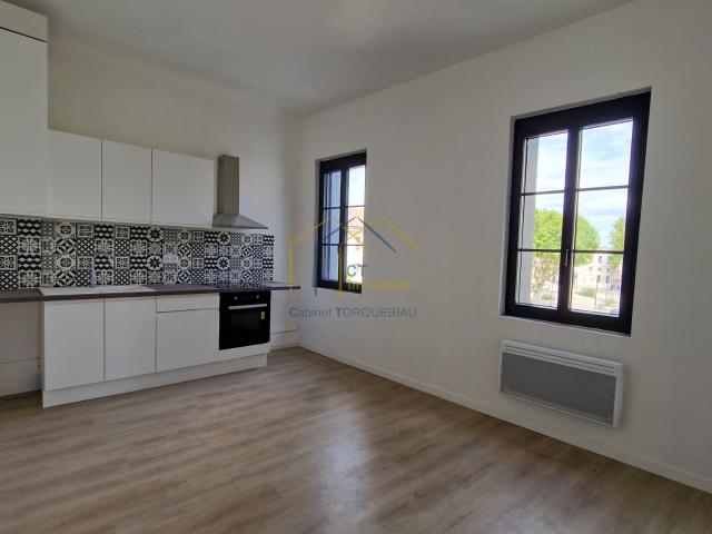 Appartement en location 2 pièces + bureau à Saint André De Sangonis
