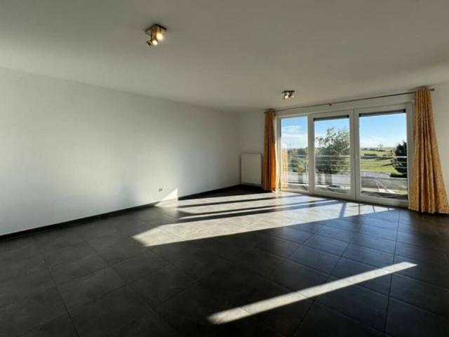 Appartement en Location à Bertrix