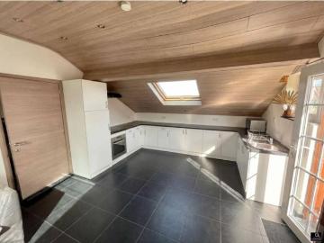 Appartement en Location à Hotton