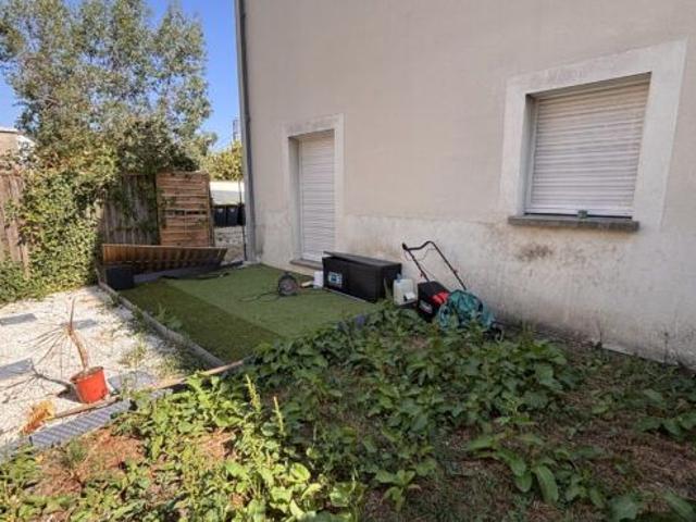 Appartement en location à Sermaises