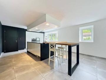 Appartement en Location à Tellin