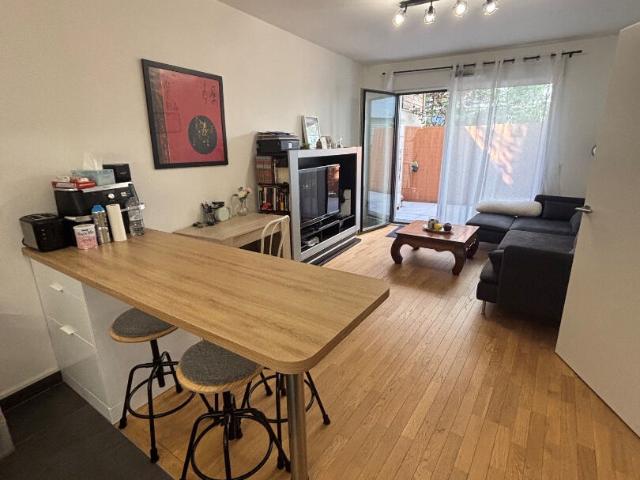 appartement en RDJ meublé