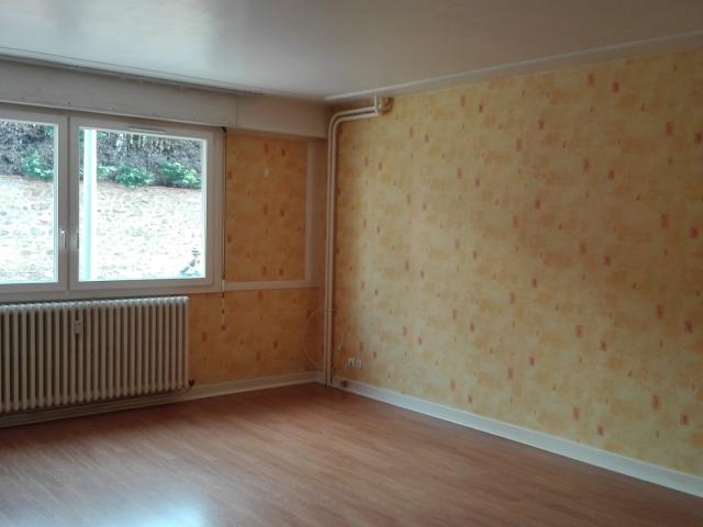 Appartement en résidence en RDC surélevé, Autun