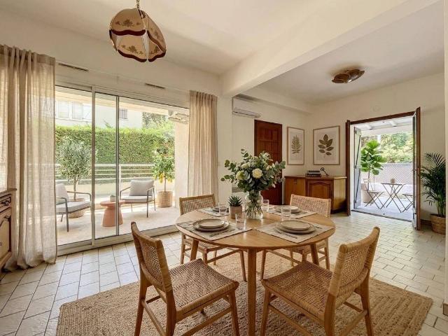 Appartement en rez de chaussée à louer – Quartier calme et agréa
