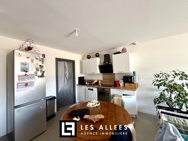 APPARTEMENT EN REZ DE JARDIN Location MONTELIMAR 26200