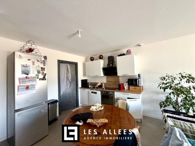 APPARTEMENT EN REZ DE JARDIN