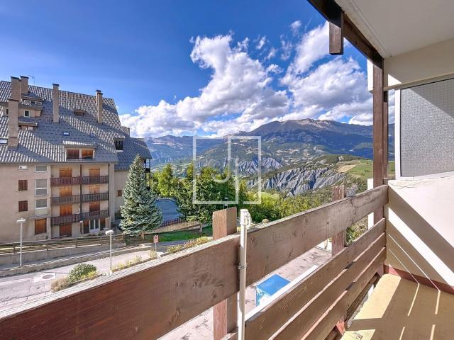 Appartement, Enchastrayes