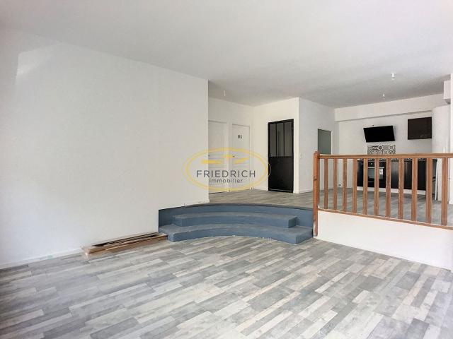 Appartement entièrement rénové Centre ville de ST MIHIEL