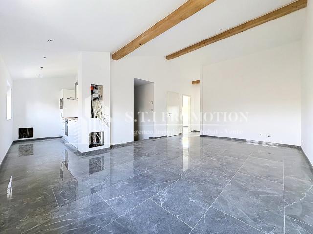 Appartement entièrement rénové avec terrasse et garage double LEXY