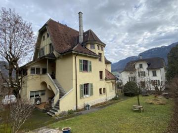 Appartement entièrement rénové lumineux et disposant d'une terrasse