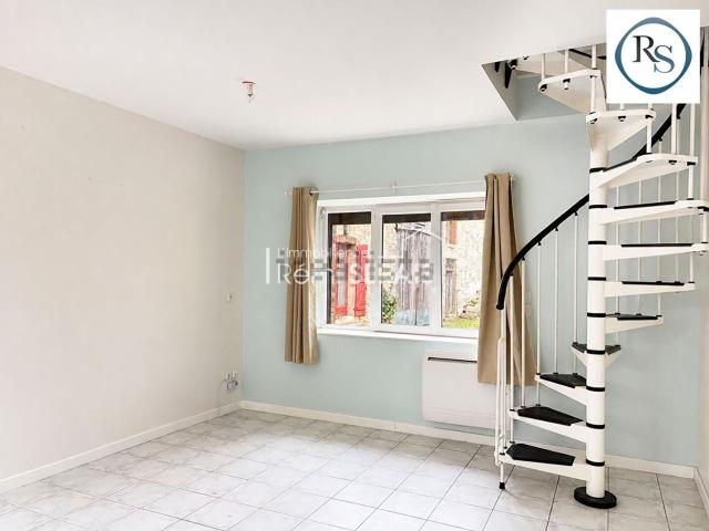 Appartement, Essay
