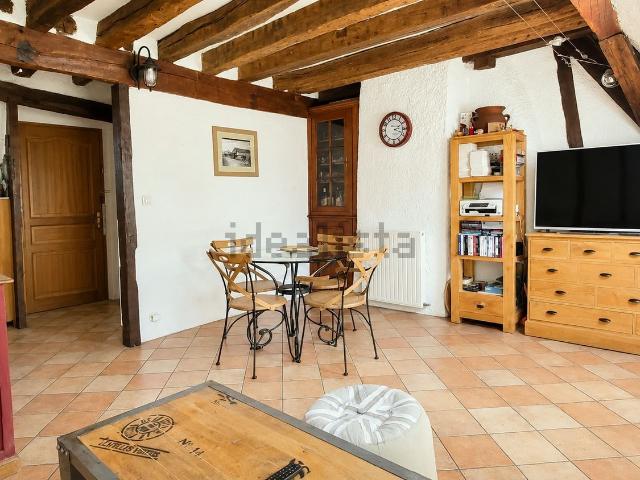 Appartement, Épernon