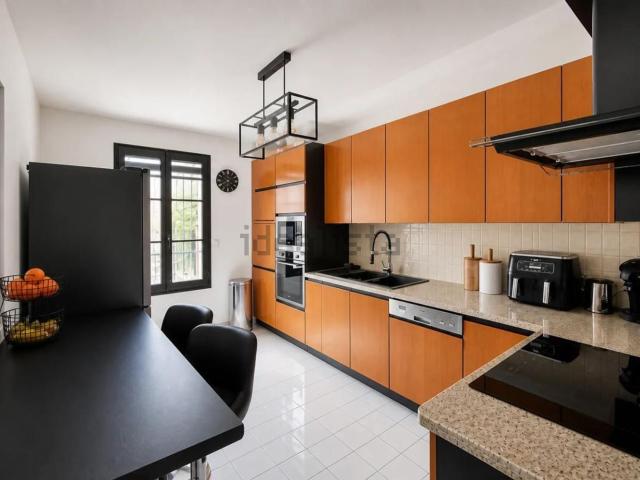 Appartement, Épernon