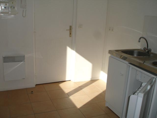 Appartement Etampes 1 pièce s 17.74 m2