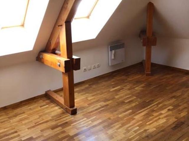 APPARTEMENT ETAMPES 3 pièce s 62 m2