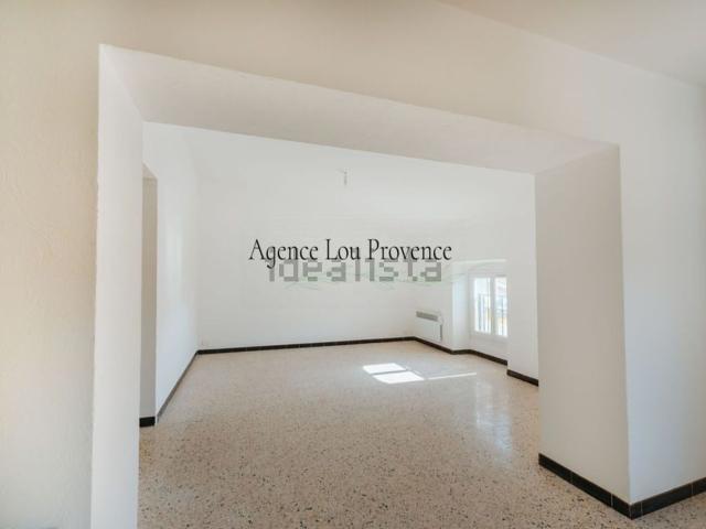 Appartement, Eyguières