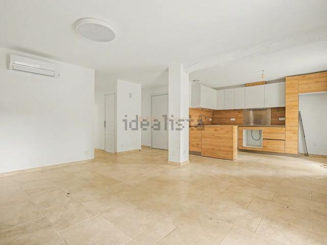 Appartement, Eyguières