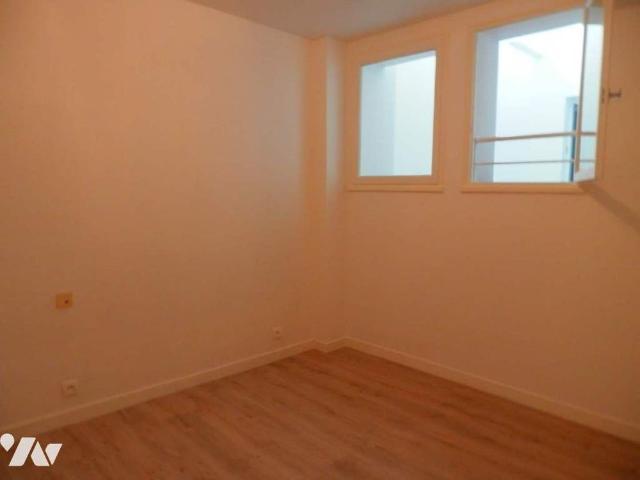 Appartement F3 88m² 1er étage