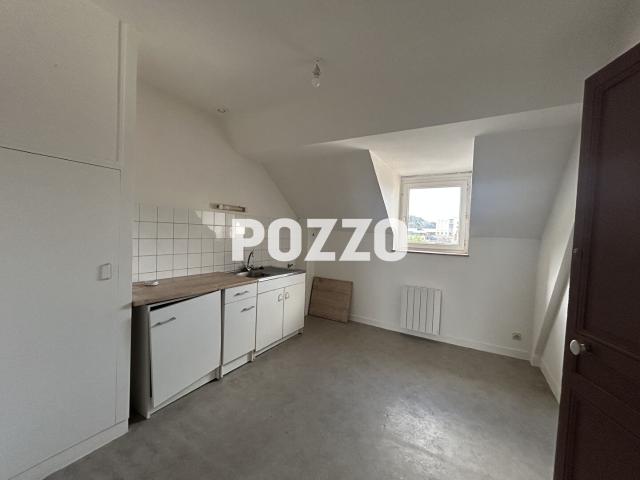 APPARTEMENT F3 A LOUER A TOURLAVILLE
