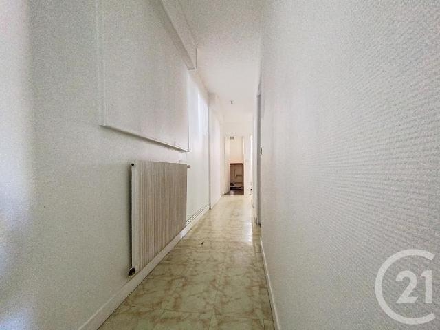 Appartement F3 à louer 3 pièces 61,48 m