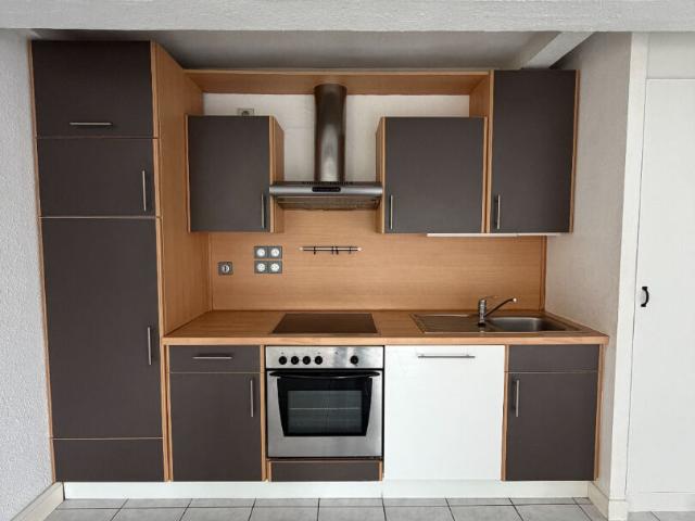 Appartement F3 à Pompey, Lumineux avec parking