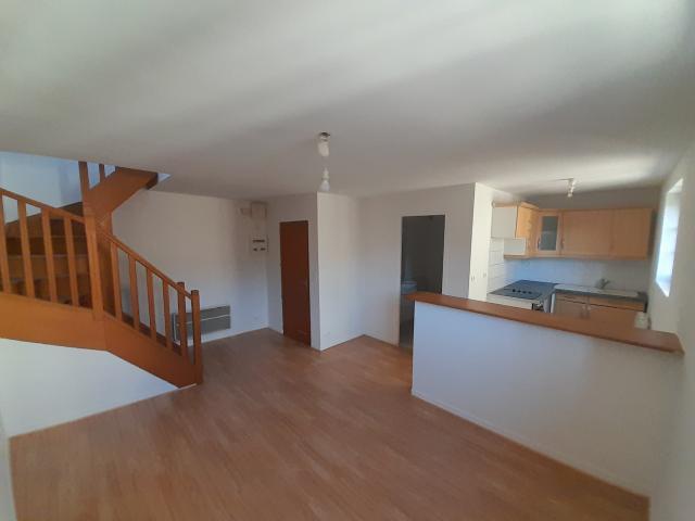 APPARTEMENT F3 AUNEAU