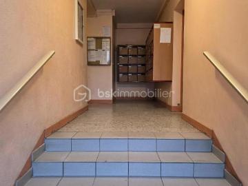 Appartement F3 lumineux avec balcon et vue panoramique – Nocaz Montélimar