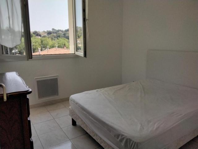 Appartement F3 meublé, très lumineux, bien équipé