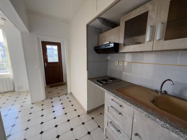 Appartement F1 à louer à THORIGNY