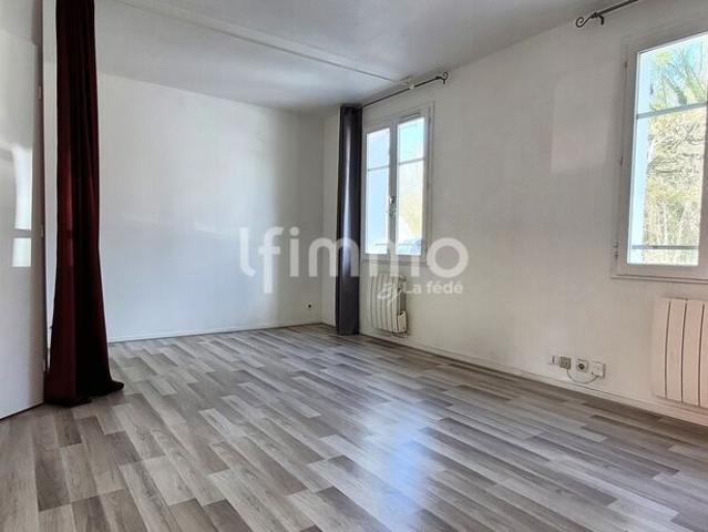 Appartement F1 avec parking