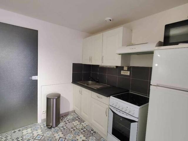 Appartement F1 bis rénové cuisine équipée Quartier Stanislas