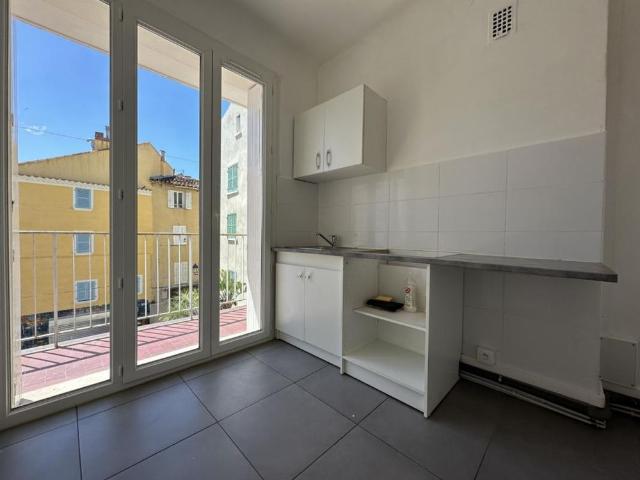 Appartement F1 La Seyne sur Mer 83500