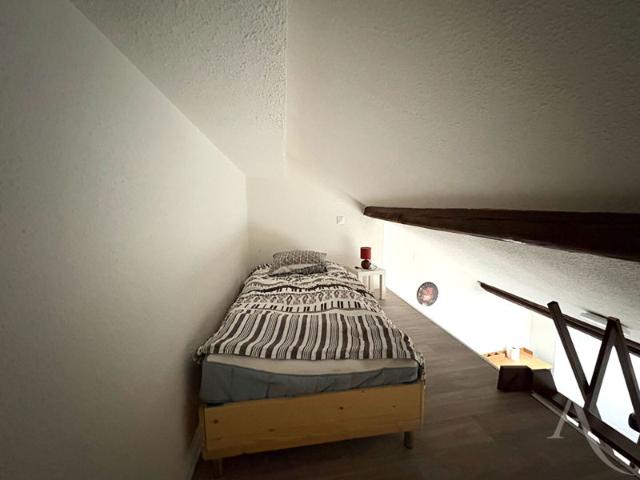 APPARTEMENT F1 MEUBLE METZ SAULCY