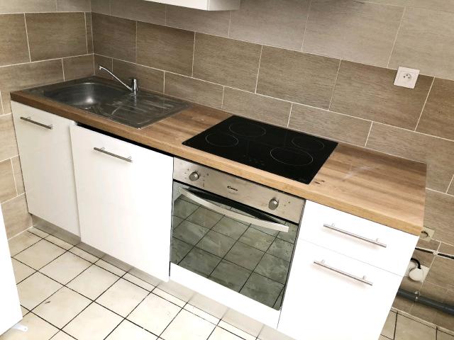 Appartement F1 rénové de 33.86 m2