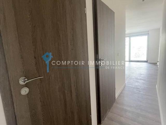 Appartement F2 Terrasse Parking