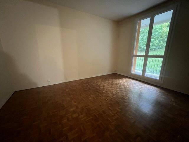 Appartement F2 vue foret à Gif