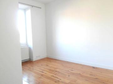 Appartement F2 à louer à TOURNON SUR RHONE