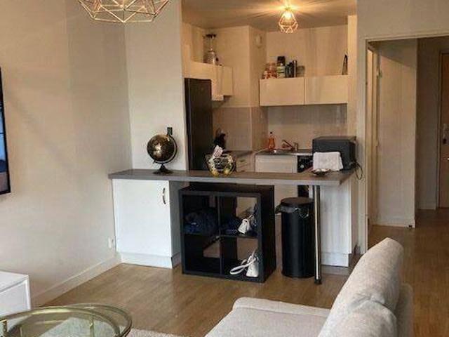 Appartement F2 à Louer Résidence La Tourelle CROSNE