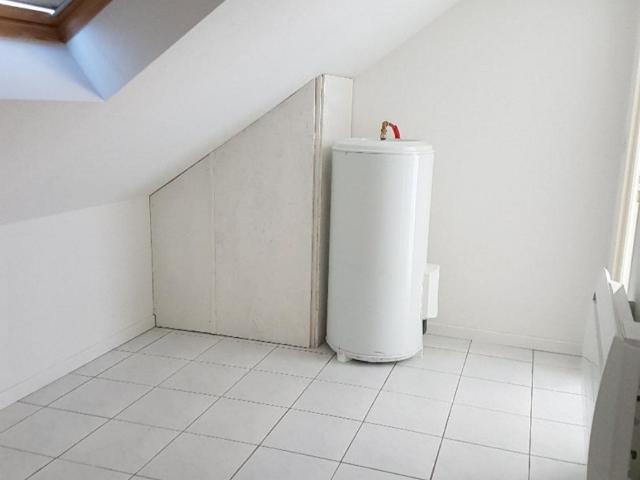 Appartement F2 au centre ville SIERENTZ