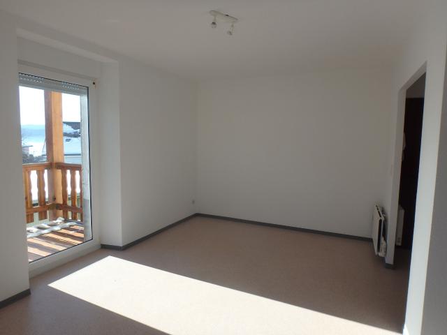 Appartement F2 avec BALCON et GARAGE à louer à Charquemont