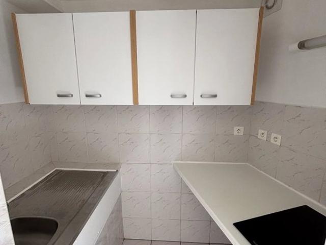Appartement F2 avec terrasse