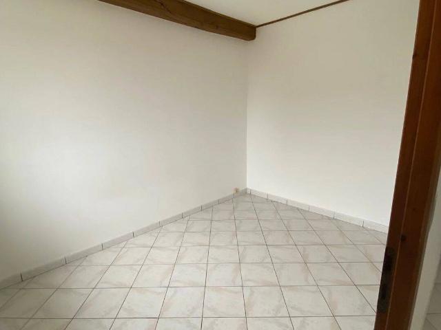 APPARTEMENT F2 BIS RDC