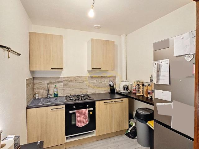 APPARTEMENT F2 CENTRE VILLE