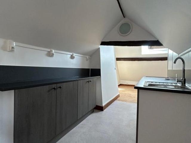 Appartement F2 CENTRE VILLE