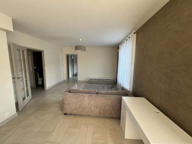 Appartement F2 centre ville ORSAY
