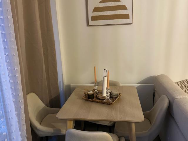APPARTEMENT F2 EN DERNIER ETAGE AVEC BALCON ET PARKING