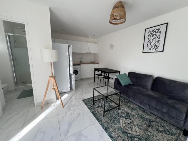 Appartement F2 entièrement meublé