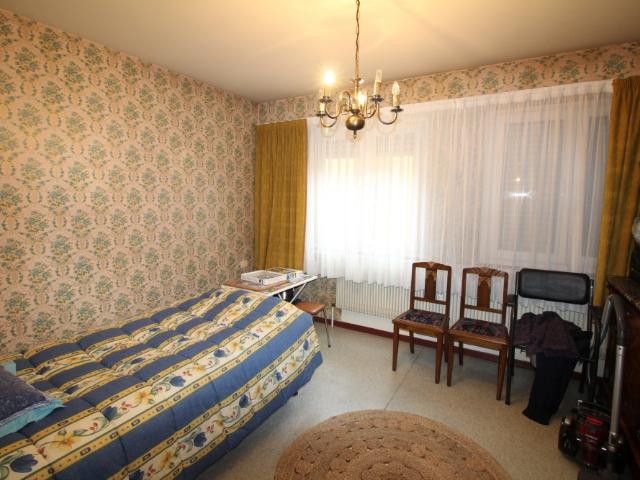 APPARTEMENT F2 LOUE