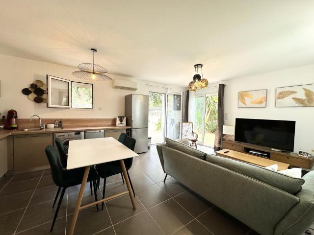 Appartement F2 meublé avec jardin et terrasse