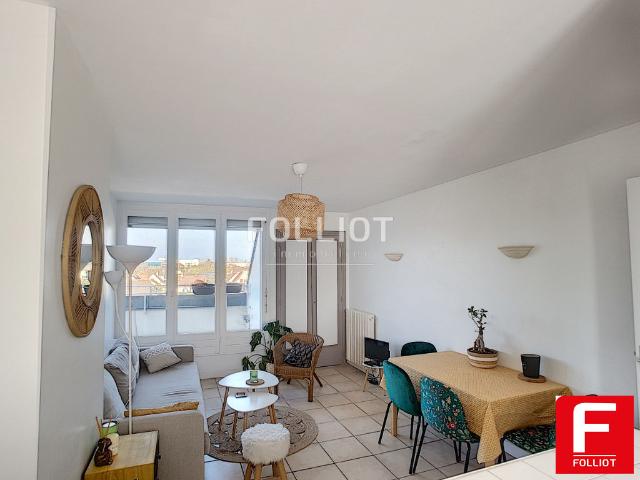 Appartement F2 meublé BAYEUX